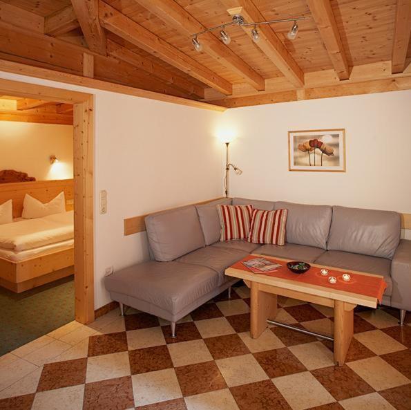 Apart Ehart Sankt Anton am Arlberg Bilik gambar